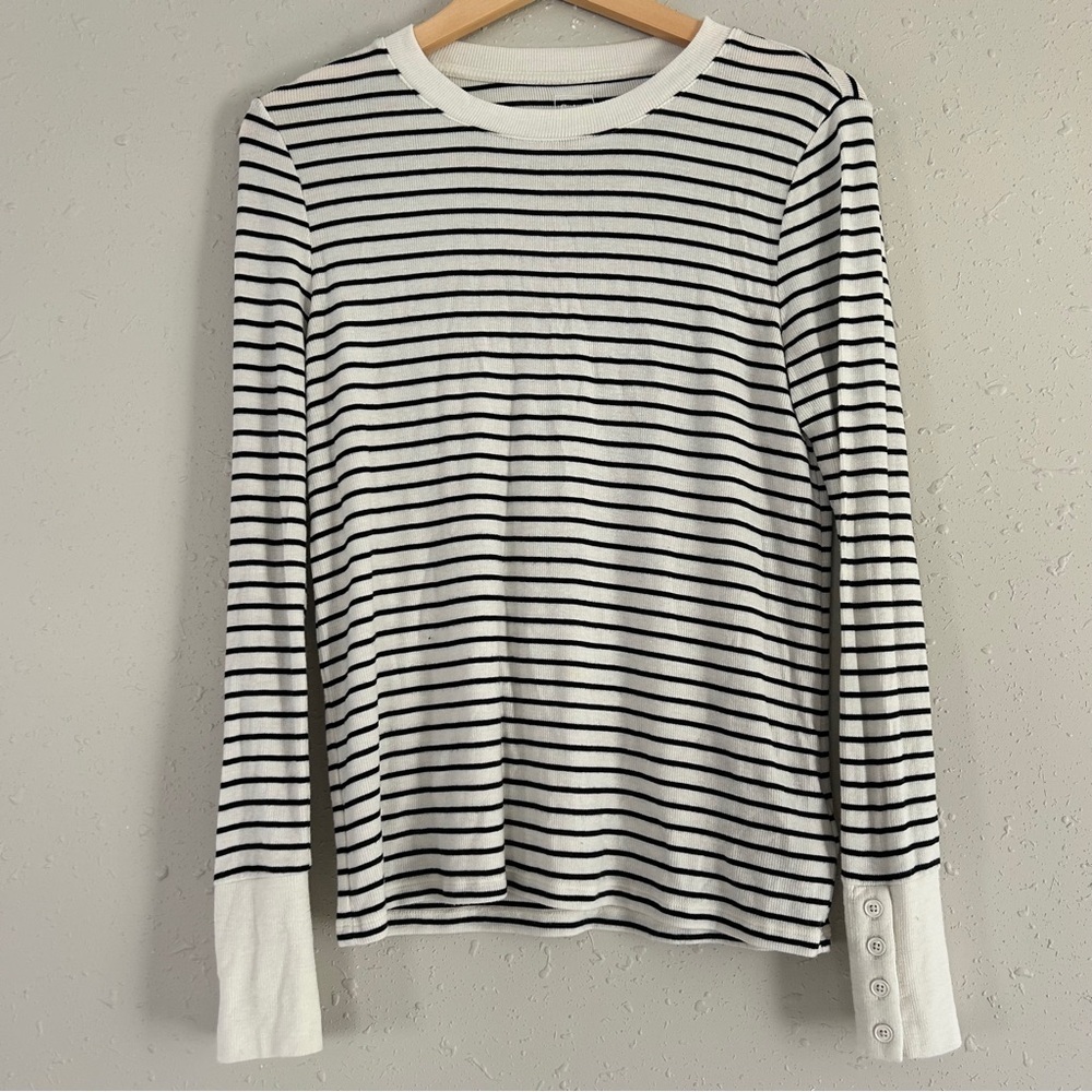 GAP Black and White Striped Long Sleeve Tee Stretch Comfy Casual Large Neutral